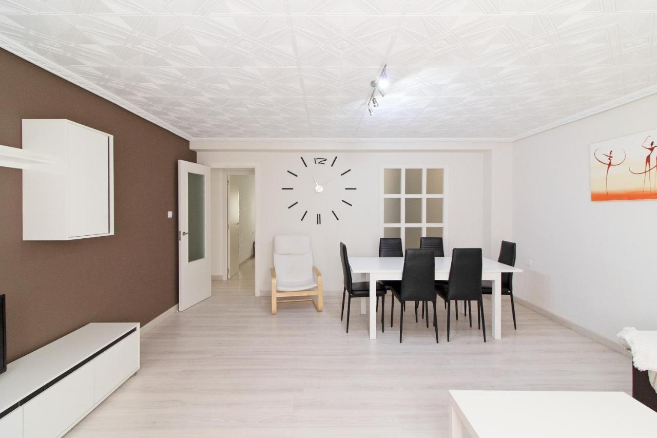 Global Properties, Apartamento De 4 Habitaciones A 100 M De La Playa Пуэтро-де-Сагунто Экстерьер фото