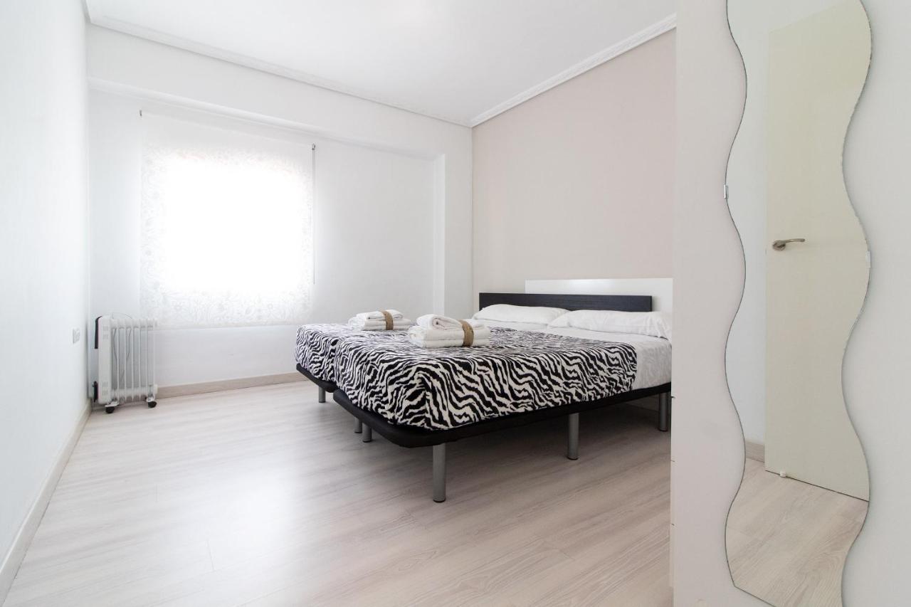 Global Properties, Apartamento De 4 Habitaciones A 100 M De La Playa Пуэтро-де-Сагунто Экстерьер фото
